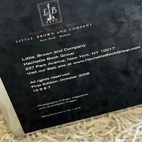 Twilight Saga 4 Books Box Set First Edition 2008 Hardcover by Stephenie Meyer - Picture 5 of 11